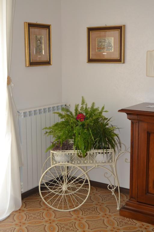 Bed & Breakfast Marena Sant'Agata Li Battiati Екстер'єр фото