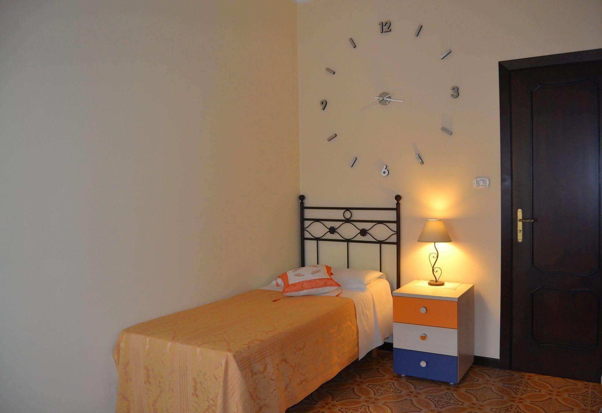 Bed & Breakfast Marena Sant'Agata Li Battiati Екстер'єр фото